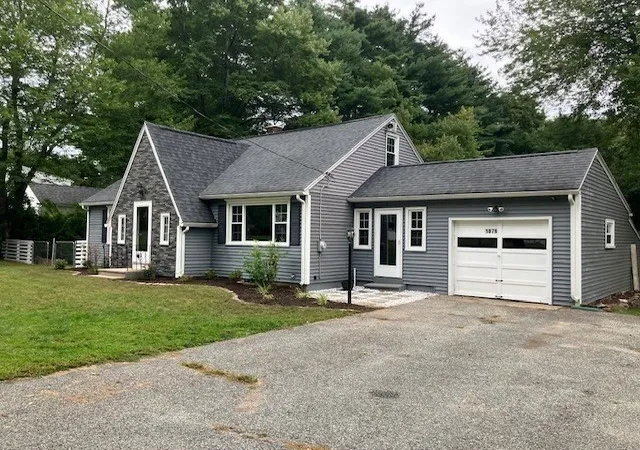 Photo 2 of Single family home for sale at 1076 Stony Hl Rd, Wilbraham, MA 01095 | MLS# 73574920 | Listing updated on 2026-09-15