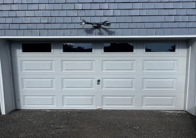 Photo 4 of Single family home for sale at 33 Chartley Brk Ln, Attleboro, MA 02703 | MLS# 73573565 | Listing updated on 2026-09-16