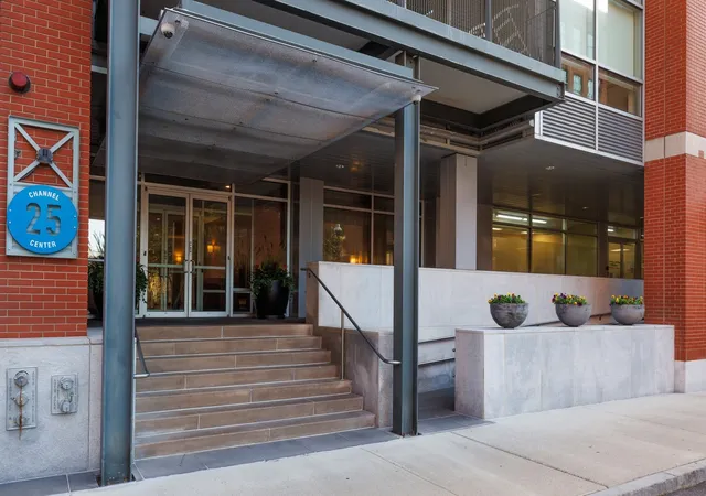Photo 2 of Condo for sale at 25 Channel Ctr St #409, Boston, MA 02210 | MLS# 73588323 | Listing updated on 2026-10-12