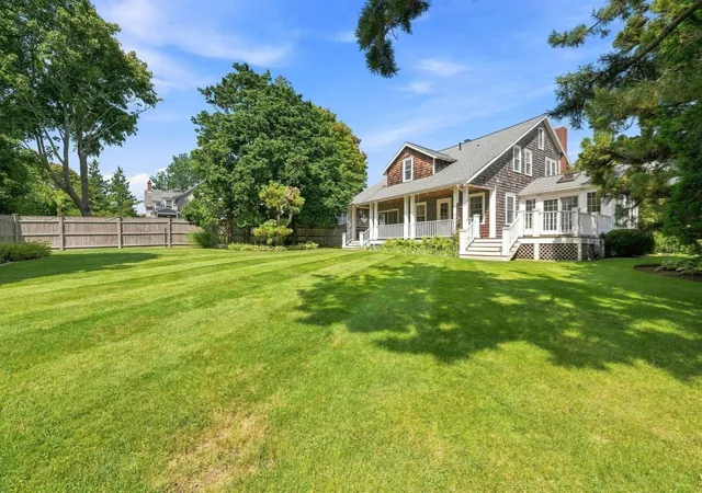 Photo 4 of Sale Pending at 5 Ticehurst Ln, Marblehead, MA 01945 | MLS# 73573646 | Listing updated on 2026-09-27