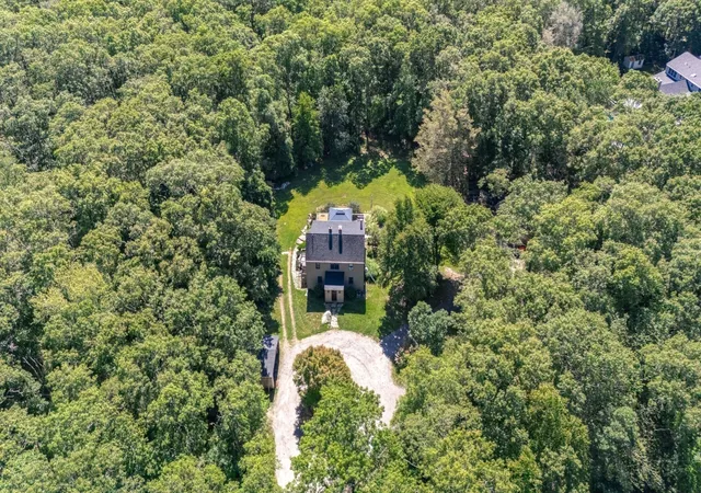 Photo 3 of Single family home for sale at 2 Monument Dr, Westport, MA 02790 | MLS# 73571697 | Listing updated on 2026-09-11