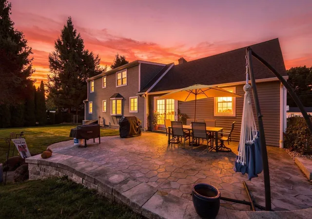 Photo 3 of Single family home for sale at 53 Glenwood Dr, Westfield, MA 01085 | MLS# 73588179 | Listing updated on 2026-10-16