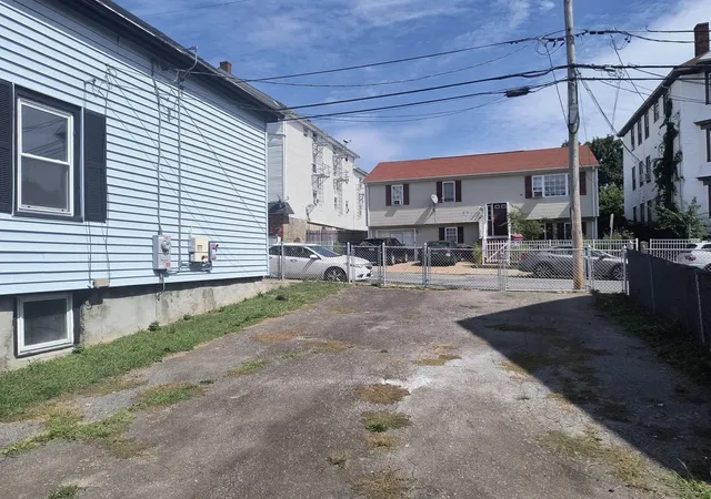 Photo 4 of Single family home for sale at 90 Tremont St, Fall River, MA 02720 | MLS# 73571842 | Listing updated on 2026-10-25