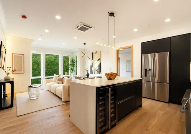 Photo 1 of Condo for sale at 388 Washington St #402, Quincy, MA 02169 | MLS# 73581922 | Listing updated on 2026-09-30