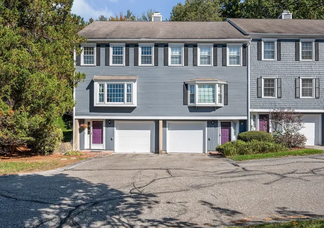 Photo 1 of Condo for sale at 28 Meadowview Cir #28, Nashua, NH 03062 | MLS# 73588593 | Listing updated on 2026-10-12