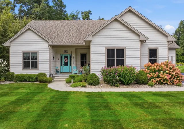 Photo 1 of Sale Pending at 406 N Liberty St, Belchertown, MA 01007 | MLS# 73576633 | Listing updated on 2026-09-29