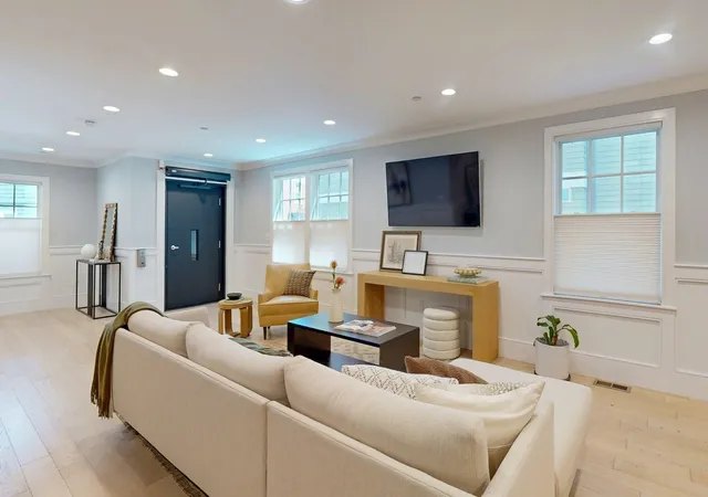 Photo 3 of Condo for sale at 613 East 6th St #1, South Boston, MA 02127 | MLS# 73574265 | Listing updated on 2026-09-13