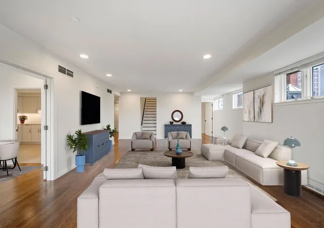 Photo 4 of Condo for sale at 2 Commonwealth #8G, Boston, MA 02116 | MLS# 73572522 | Listing updated on 2026-10-01