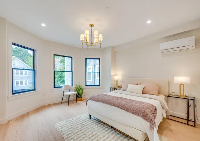 Listing Photo 1 - Condo for sale in building located at 114 Franklin St, Brookline, MA 02180 - Unit #2