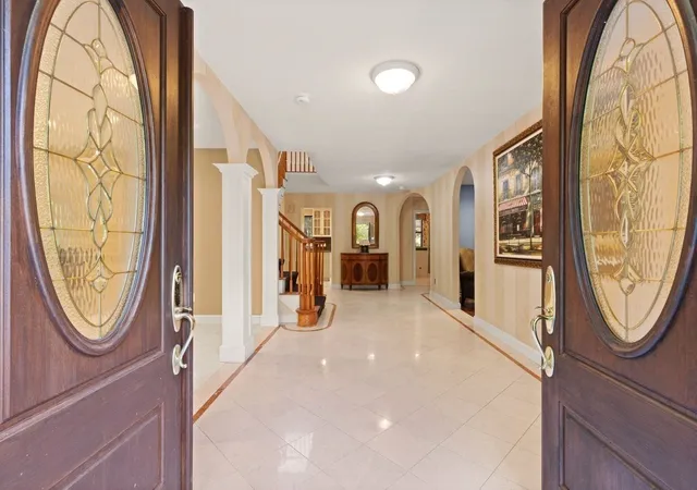 Photo 3 of Single family home for sale at 17 Mallard Dr, Sharon, MA 02067 | MLS# 73588607 | Listing updated on 2026-10-16