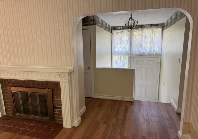 Photo 4 of Single family home for sale at 100 Walnut St, Canton, MA 02021 | MLS# 73574566 | Listing updated on 2026-09-14