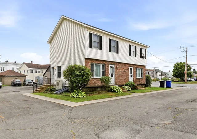 Listing Photo 4 - Condo for sale in building located at 62 N Main St, Deerfield, MA 01886