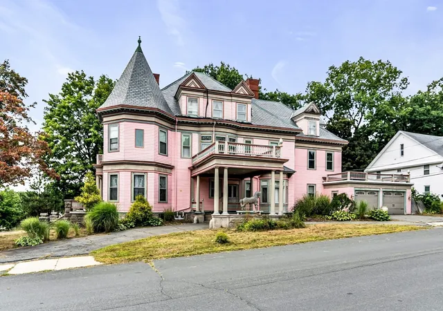 Photo 4 of Single family home for sale at 40 Westland Ter, Haverhill, MA 01830 | MLS# 73575874 | Listing updated on 2026-09-15