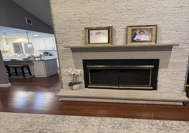 Photo 2 of Sale Pending at 10 Radcliff Ln, North Dartmouth, MA 02747 | MLS# 73582818 | Listing updated on 2026-10-21
