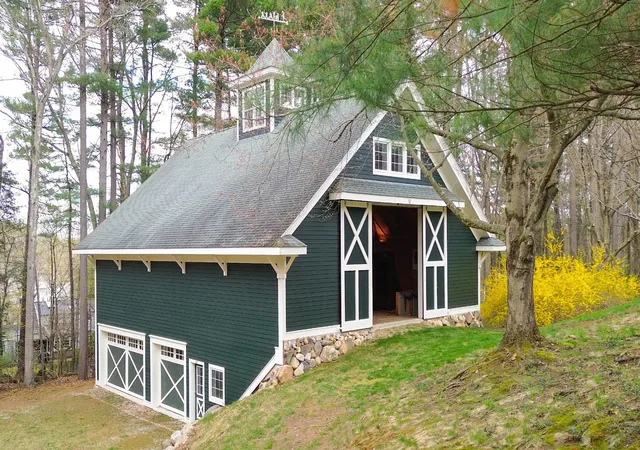 Photo 3 of Sale Pending at 141 Independence, Concord, MA 01742 | MLS# 73581569 | Listing updated on 2026-10-07