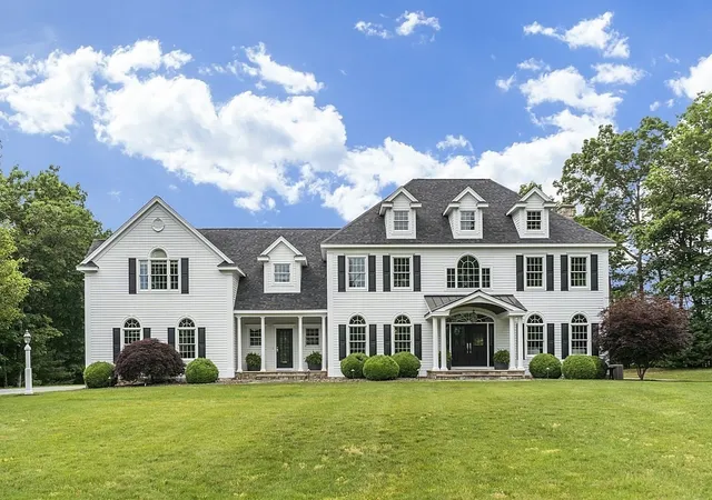 Photo 1 of Single family home for sale at 17 Bennington Rd, Windham, NH 03087 | MLS# 73573663 | Listing updated on 2026-09-12