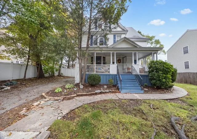 Listing Photo 2 - Condo for sale in building located at 3 Knight St, Worcester, MA 01605