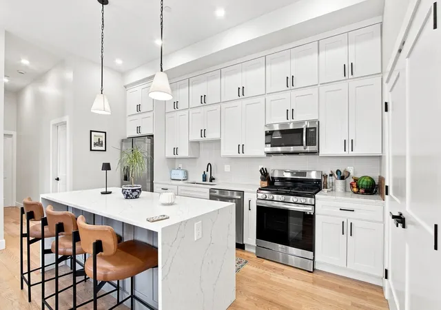 Photo 4 of Condo for sale at 152 Marion St #3, East Boston, MA 02128 | MLS# 73570418 | Listing updated on 2026-10-22