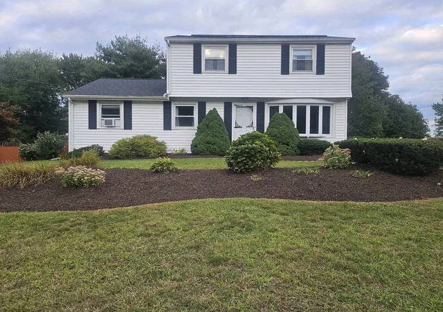 Photo 2 of Single family home for sale at 283 Harriet, Cumberland, RI 02864 | MLS# 73581142 | Listing updated on 2026-10-13