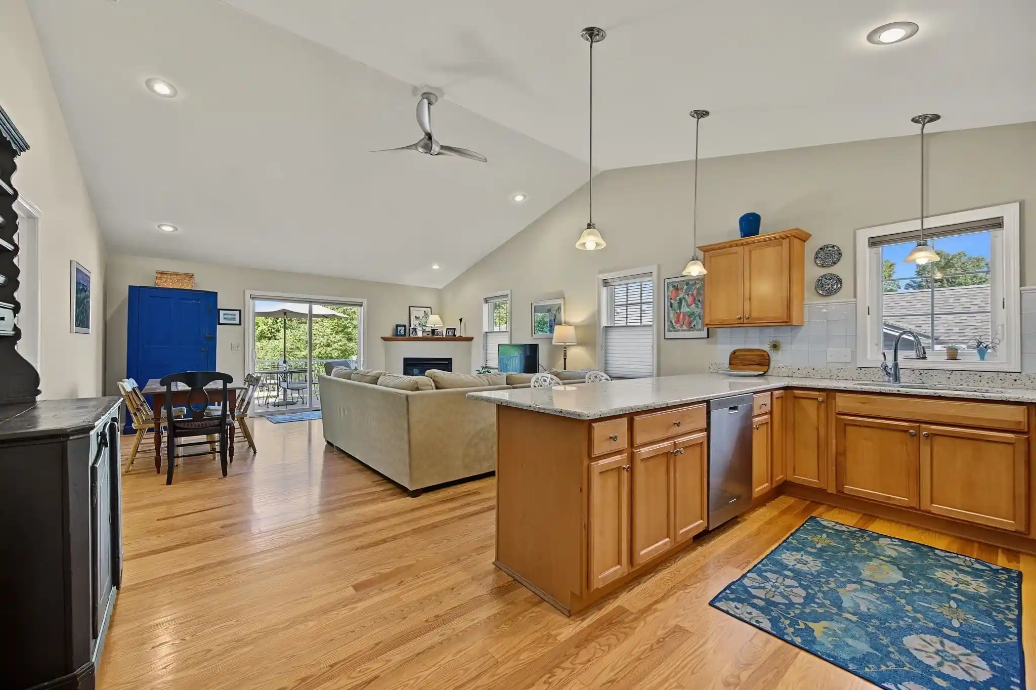 Listing Photo 2 - Condo for sale in 49 Silver Crest Ln located at 49 Silver Crest Ln, Greenfield, MA 01301 - Unit #49