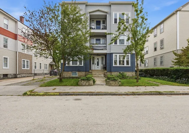 Photo 3 of Multi family home for sale at 17 Fairbanks St, Worcester, MA 01610 | MLS# 73575811 | Listing updated on 2026-09-15