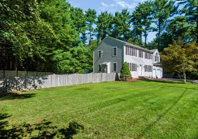 Photo 3 of Single family home for sale at 24 Evergreen Rd, Lakeville, MA 02347 | MLS# 73576951 | Listing updated on 2026-10-11