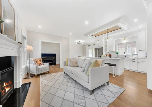 Photo 3 of Condo for sale at 264 Pearl St #2, Newton, MA 02458 | MLS# 73570891 | Listing updated on 2026-09-07