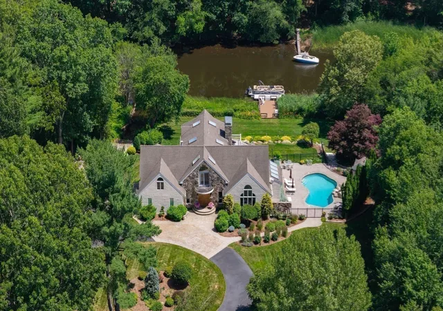 Photo 3 of Single family home for sale at 112 River Rd, Hanover, MA 02339 | MLS# 73582890 | Listing updated on 2026-10-16