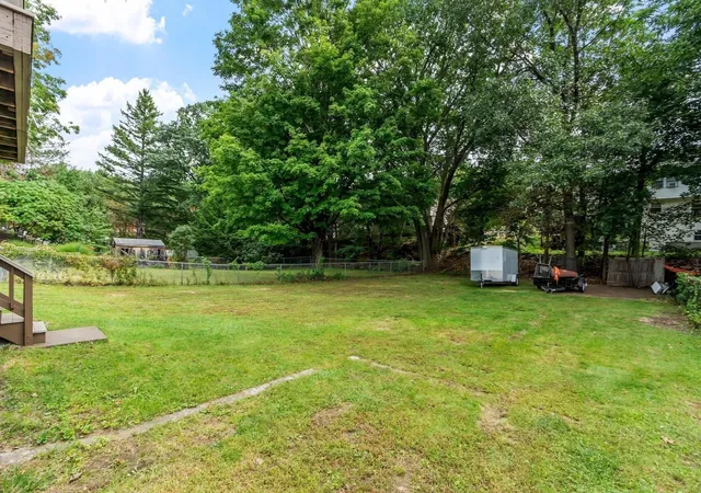 Photo 3 of Single family home for sale at 282 Boutelle St, Fitchburg, MA 01420 | MLS# 73575540 | Listing updated on 2026-09-14