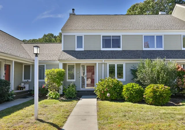 Photo 1 of Condo for sale at 23 Stone Ridge Rd #23, Franklin, MA 02038 | MLS# 73583449 | Listing updated on 2026-10-10