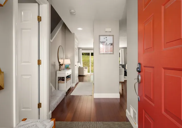 Photo 3 of Condo for sale at 23 Stone Ridge Rd #23, Franklin, MA 02038 | MLS# 73583449 | Listing updated on 2026-10-10