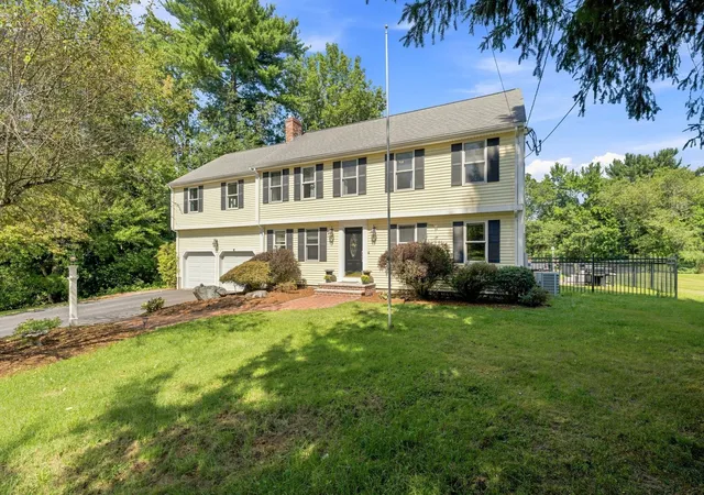 Photo 1 of Single family home for sale at 25 West St, Foxboro, MA 02035 | MLS# 73574691 | Listing updated on 2026-10-06