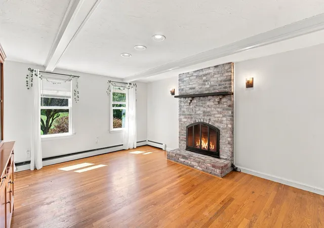 Photo 3 of Single family home for sale at 25 West St, Foxboro, MA 02035 | MLS# 73574691 | Listing updated on 2026-10-06