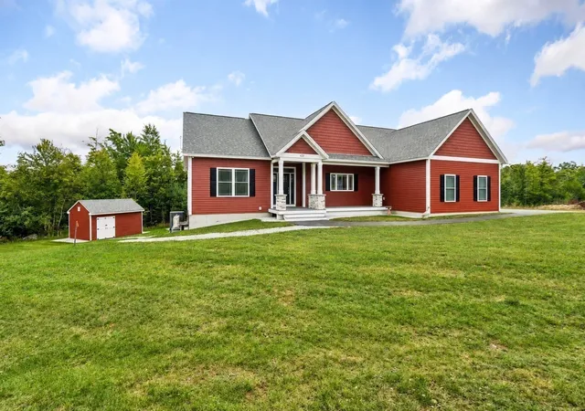 Photo 3 of Single family home for sale at 431 Grady Ln #31, Pembroke, NH 03275 | MLS# 73575469 | Listing updated on 2026-09-14
