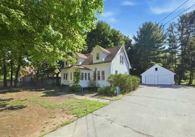 Photo 2 of Multi family home for sale at 814 College Hwy, Southwick, MA 01077 | MLS# 73572286 | Listing updated on 2026-09-05