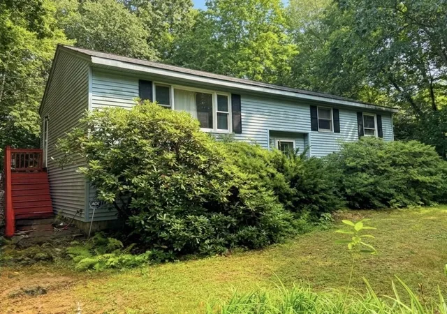 Photo 1 of Sale Pending at 94 Long Hl Rd, Brookfield, MA 01506 | MLS# 73570886 | Listing updated on 2026-09-29