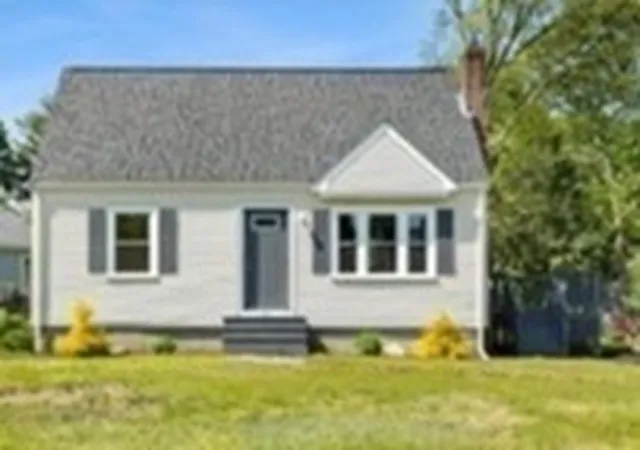 Photo 2 of Single family home for sale at 15 Boyden Dr, Foxboro, MA 02035 | MLS# 73583233 | Listing updated on 2026-10-02