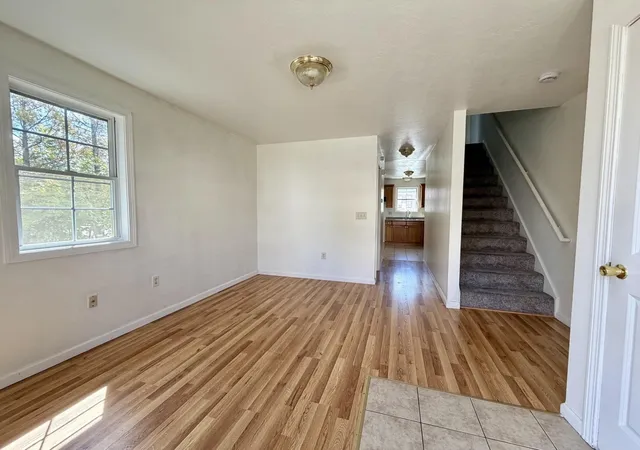Photo 3 of House for sale at 52-54 Reed St, Springfield, MA 01109 | MLS# 73576148 | Listing updated on 2026-09-11