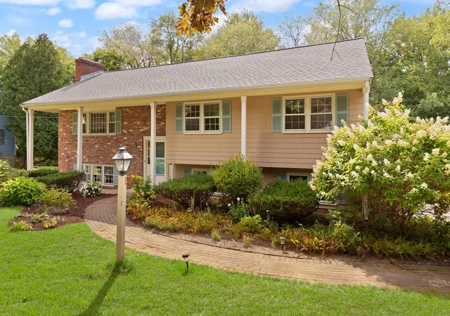 Photo 1 of Sale Pending at 12 Old Stagecoach Rd, Bedford, MA 01730 | MLS# 73569963 | Listing updated on 2026-09-29