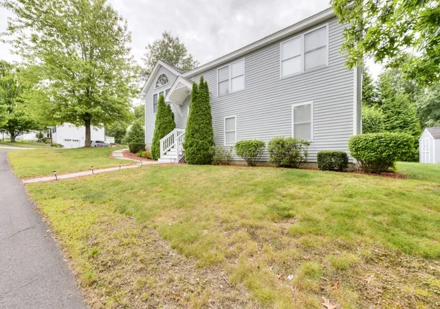 Photo 2 of Sale Pending at 4 Matteo St, Worcester, MA 01606 | MLS# 73571476 | Listing updated on 2026-09-23