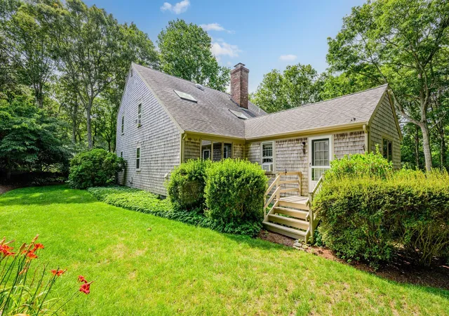 Photo 3 of Single family home for sale at 8 Crestview Dr Ext, East Sandwich, MA 02537 | MLS# 73581061 | Listing updated on 2026-10-13