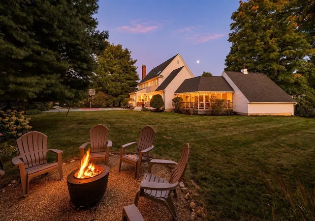 Photo 2 of Single family home for sale at 269 W Main St, Westborough, MA 01581 | MLS# 73587583 | Listing updated on 2026-10-11