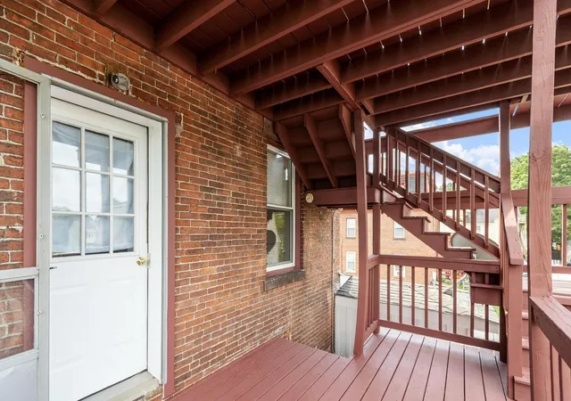 Listing Photo 5 - Condo for sale in building located at 448 High St, Clinton, MA 01510