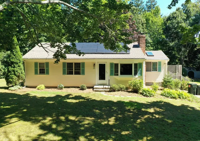 Photo 2 of Single family home for sale at 126 Willimantic Dr, Marstons Mills, MA 02648 | MLS# 73571291 | Listing updated on 2026-09-16