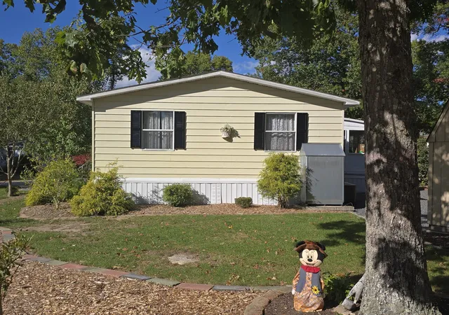Photo 3 of Manufactured home for sale at 39-9 S Meadow Village Rd, Carver, MA 02330 | MLS# 73589529 | Listing updated on 2026-10-16