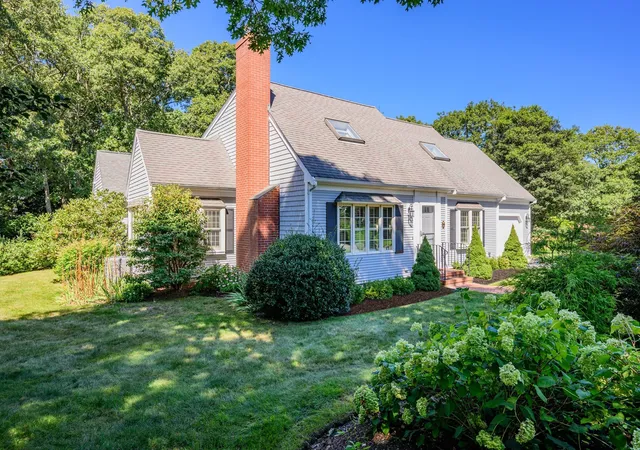 Photo 1 of Sale Pending at 11 Kalmia Way, Centerville, MA 02632 | MLS# 73585922 | Listing updated on 2026-10-05
