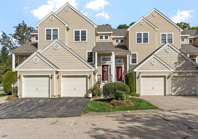 Photo 1 of Condo for sale at 3 Robert Cir #3, North Grafton, MA 01536 | MLS# 73582100 | Listing updated on 2026-09-28