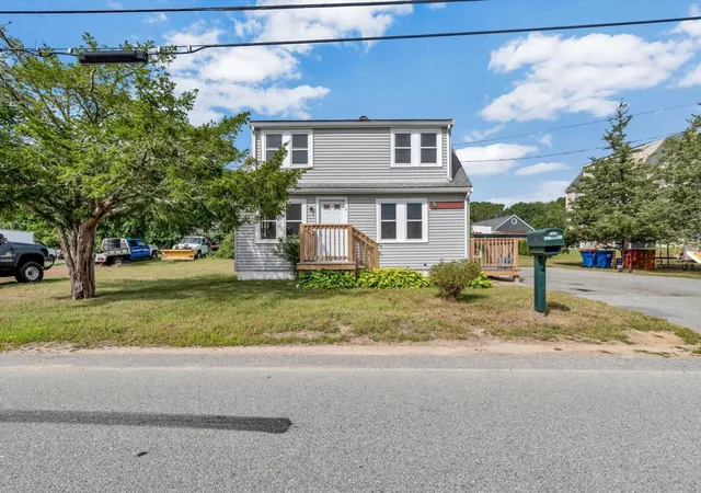 Photo 1 of Single family home for sale at 4 Cherry St, Wareham, MA 02571 | MLS# 73572246 | Listing updated on 2026-09-06