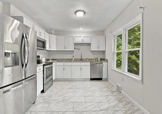 Photo 4 of Single family home for sale at 181 Parker Rd, Lancaster, MA 01523 | MLS# 73576096 | Listing updated on 2026-09-17