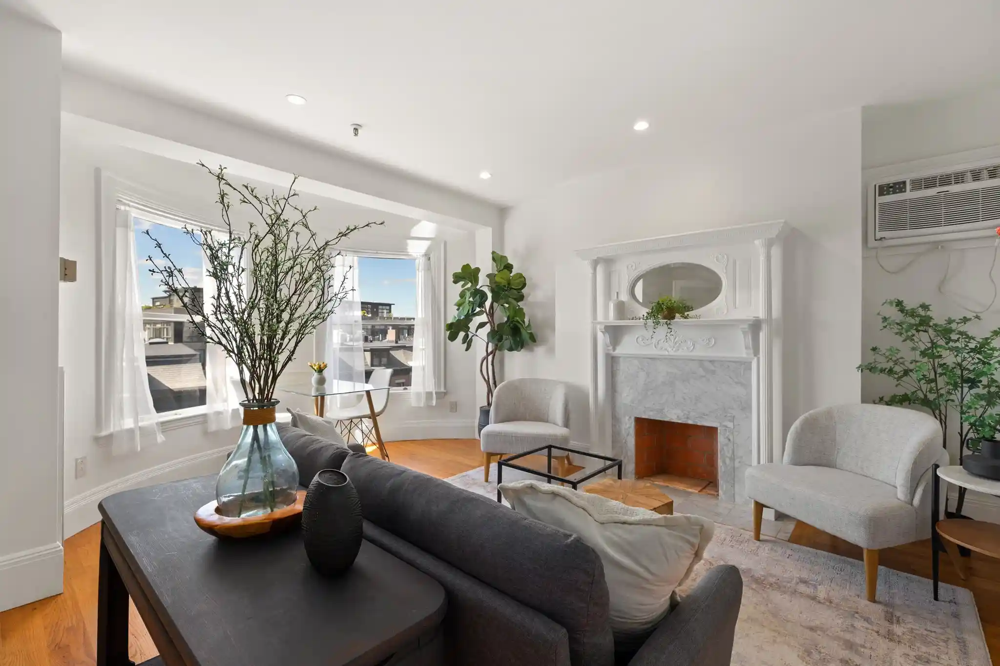 Listing Photo 2 - Condo for sale in 492 Massachusetts Ave located at 492 Massachusetts Ave, Boston, MA 02118 - Unit #63